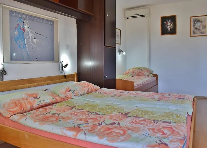 Apartament Jug - Comfort With Balcony Lopar